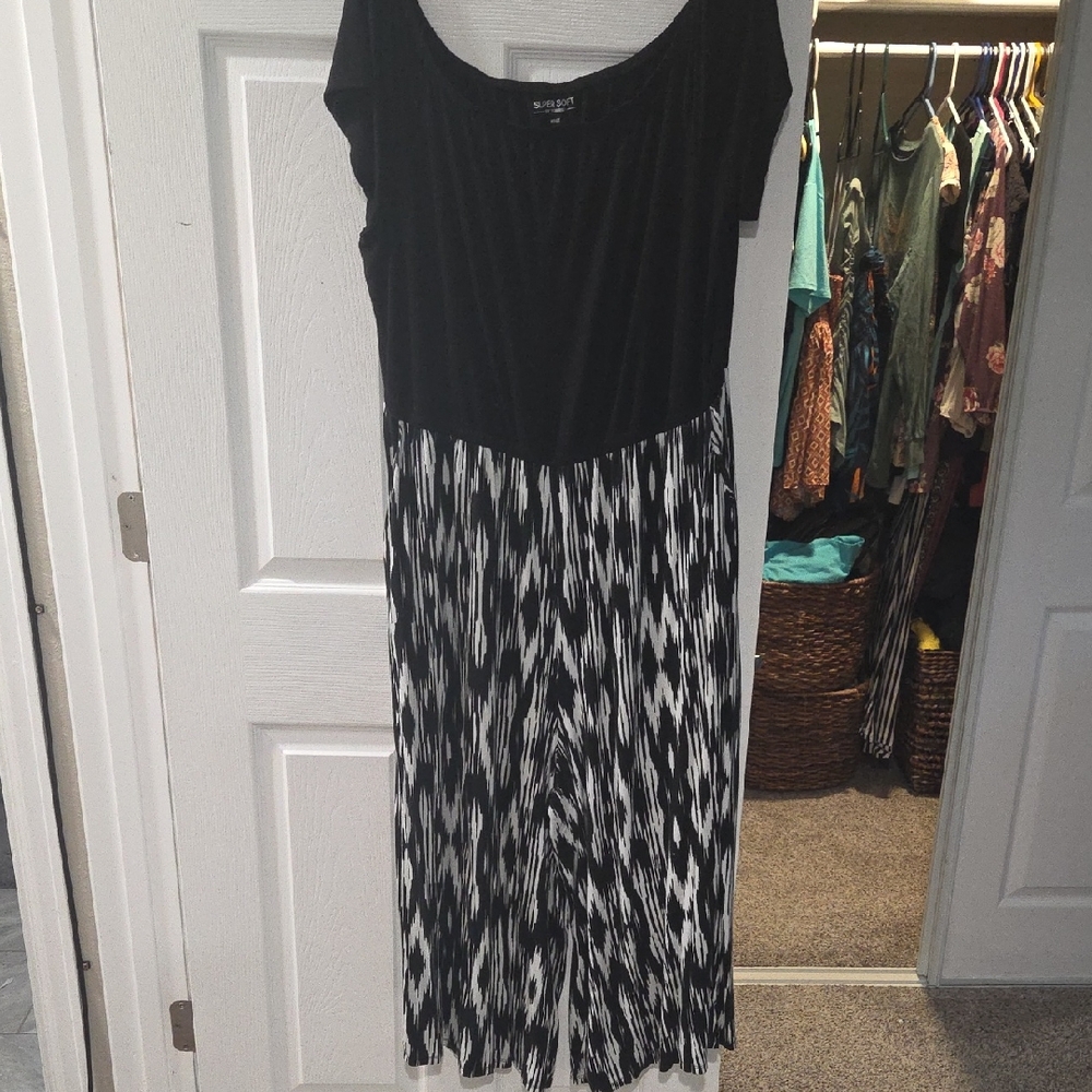Torrid Black and White Women's Jumpsuit Sz 3